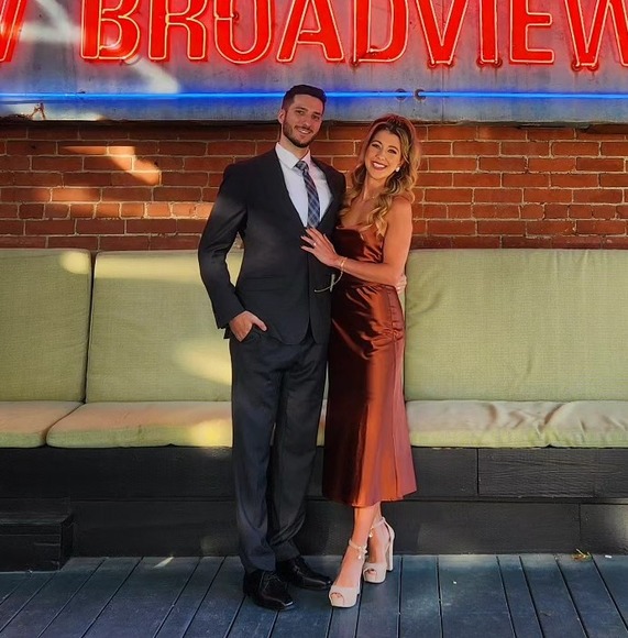 Meet your Posher, Caitlyn - Picture 1 of 1